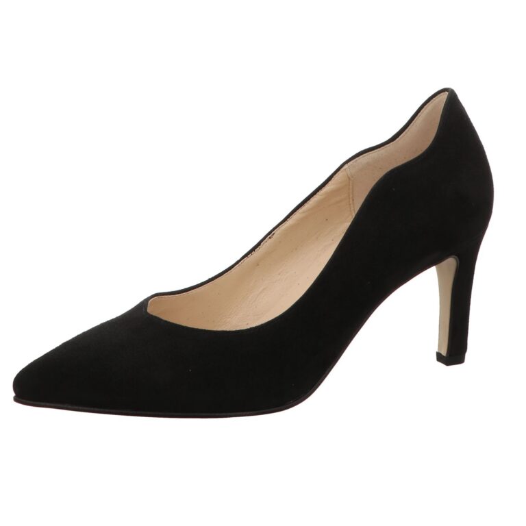 Schwarzer Pumps mit spitzem Design und mittelhohem Absatz.