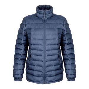 Blaue gesteppte Daunenjacke mit Reißverschluss und Stehkragen.