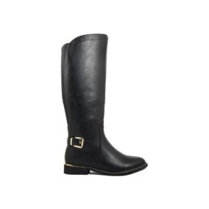 Schwarzer Lederstiefel mit goldener Schnalle, Seitenansicht.