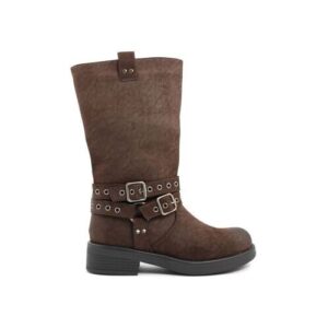Brauner Stiefel mit zwei Schnallen und mittelhohem Schaft.