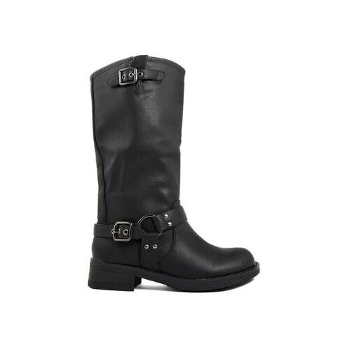 Schwarzer Lederstiefel mit Schnallen an Absatz und Schaft.